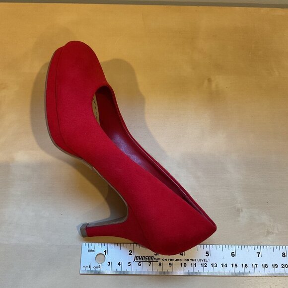 City Classified Comfort Red Suede Platform Heels Size 5 - Picture 11 of 13